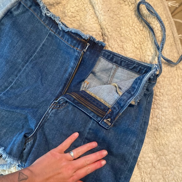 AE Denim Skort, Size 4 - Picture 3 of 5